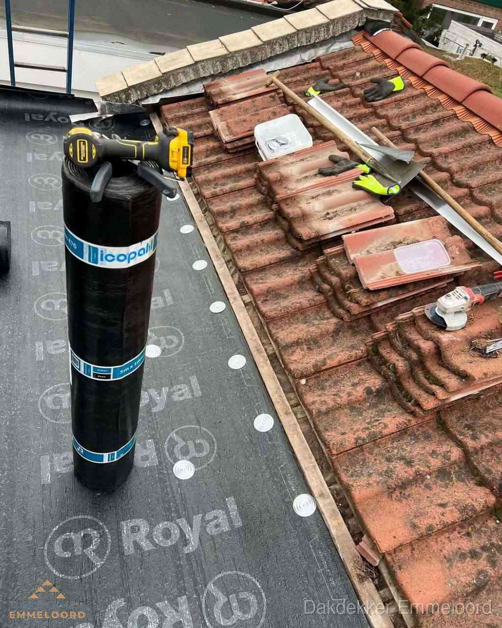 Dakschade herstel: pannendak renovatie in Emmeloord